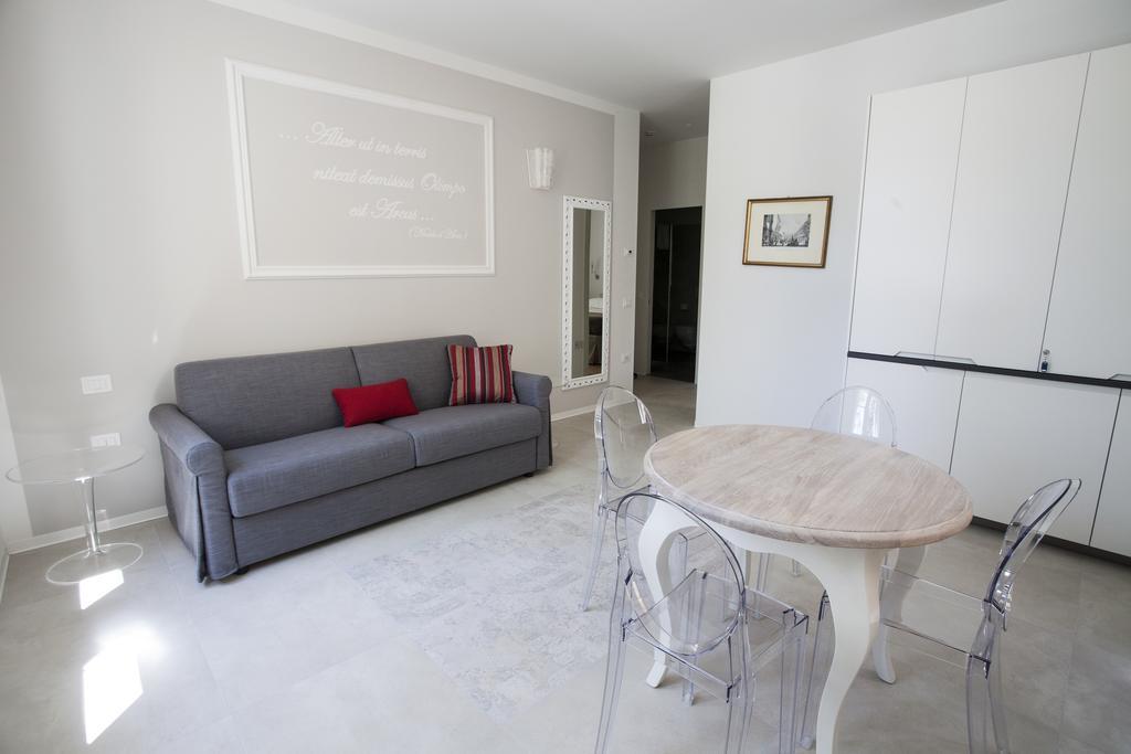 Villa Italia Luxury Suites&Apartments Arco Esterno foto