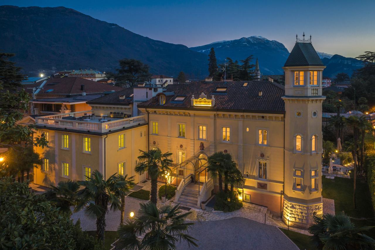 Villa Italia Luxury Suites&Apartments Arco Esterno foto